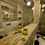 Апартаменти Point Of View *