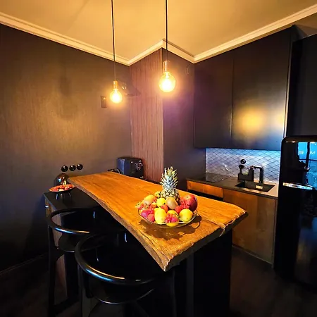 Apartment Point Of View *