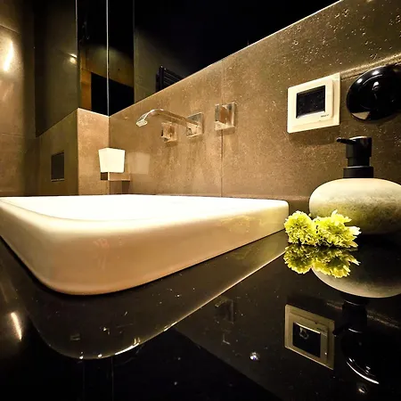 アパート Point Of View ビィドゴシュチュ