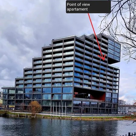 アパート Point Of View ビィドゴシュチュ